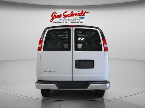 New 2026 Chevrolet Express 2500 RWD image 5
