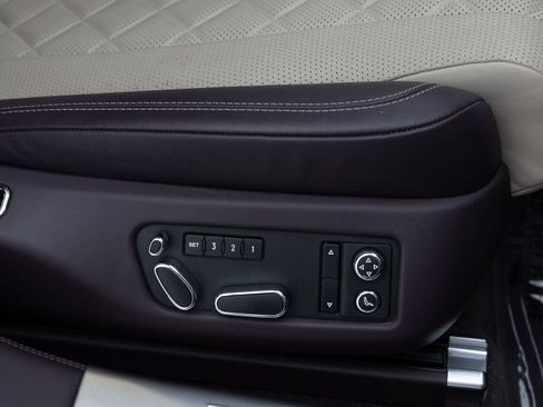 Used 2017 Bentley Flying Spur S V8 AWD/4WD image 13