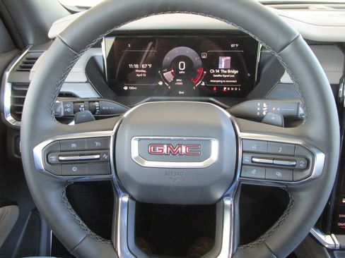 New 2026 GMC Acadia Elevation w/ Elevation Premium Package FWD image 33