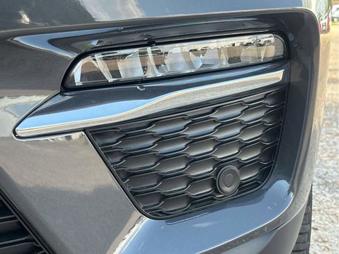 New 2025 Jeep Grand Cherokee Limited w/ Luxury Tech Group II image 10