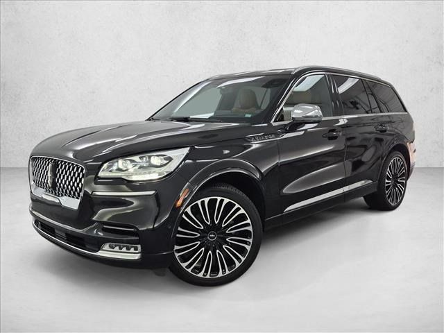 Used 2022 Lincoln Aviator Black Label w/ Class IV Trailer Tow Package AWD/4WD image 1