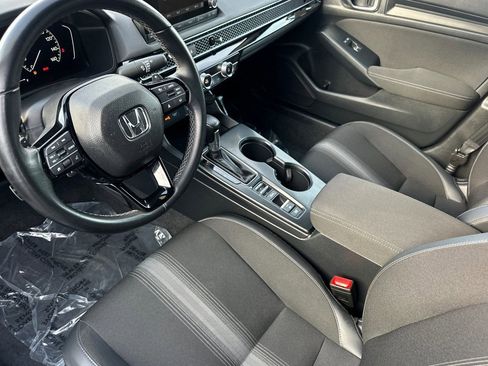 Certified 2024 Honda Civic Sport image 4