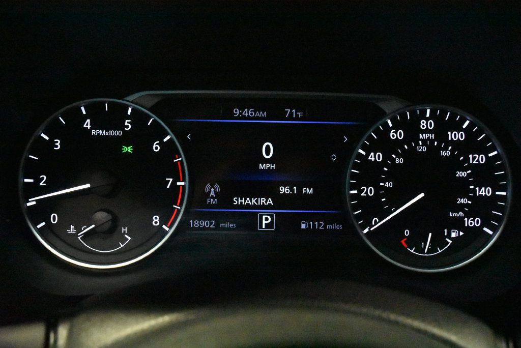 Used 2025 Nissan Sentra SV FWD image 18