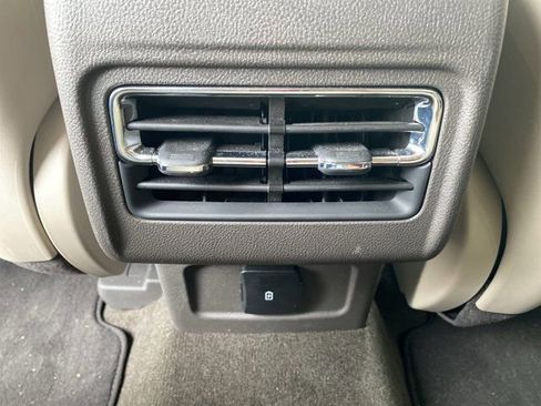 Used 2023 Lincoln Corsair FWD image 15