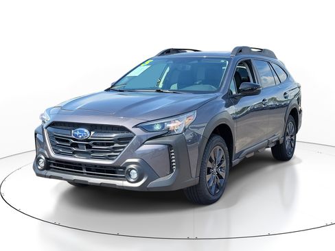 Certified 2025 Subaru Outback Onyx Edition AWD/4WD image 3