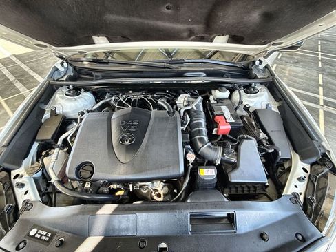 Used 2022 Toyota Camry XSE image 22