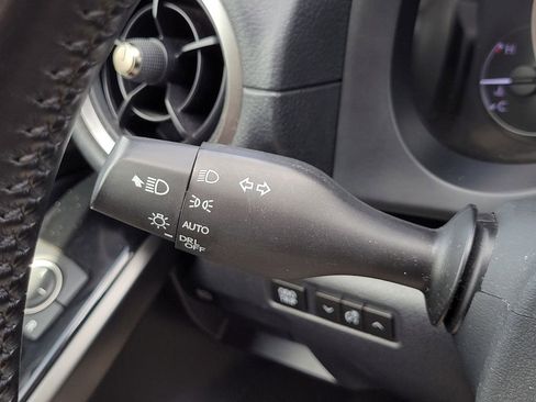 Used 2021 Lexus IS 300 w/ Accessory Package image 27