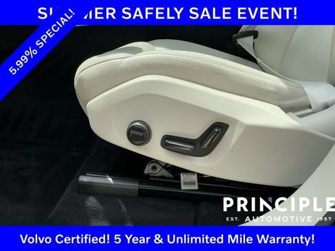 Certified 2023 Volvo XC60 B5 Plus w/ Climate Package FWD image 32
