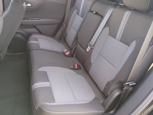 New 2026 Chevrolet Blazer LT w/ Convenience Package FWD image 24