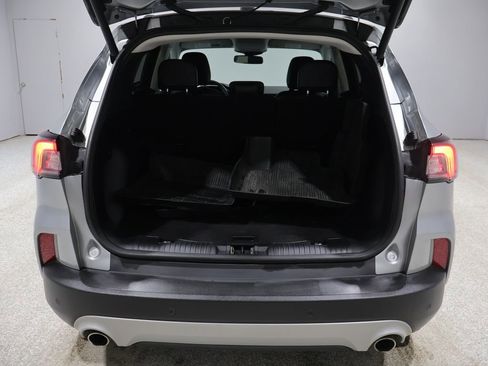 Used 2022 Ford Escape Titanium image 21