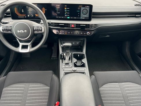Used 2025 Kia K5 LXS image 14