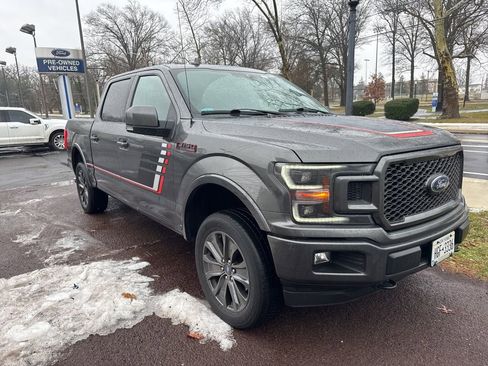 Used 2018 Ford F150 Lariat w/ Equipment Group 502A Luxury image 11
