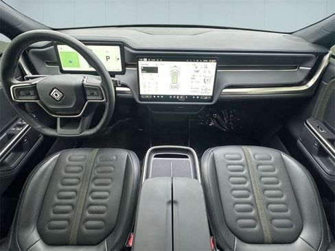 Used 2025 Rivian R1T Adventure image 19
