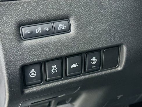 Used 2021 Nissan Murano SL w/ SL Moonroof Package image 15