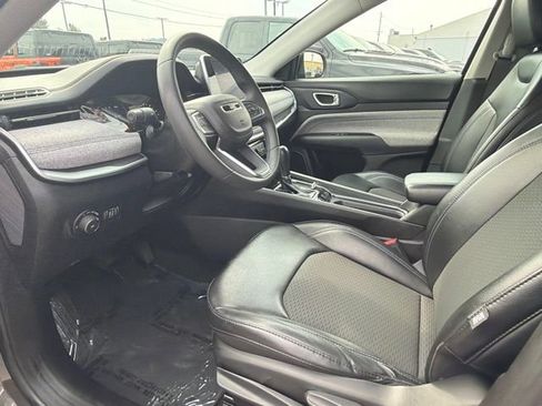 Used 2022 Jeep Compass Latitude AWD/4WD image 19