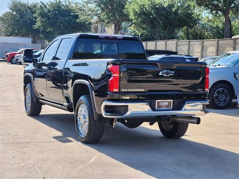 Used 2024 Chevrolet Silverado 2500 LTZ w/ LTZ Premium Texas Edition AWD/4WD image 3