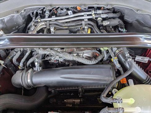 New 2025 Ford Explorer ST-Line w/ Premium Package image 17