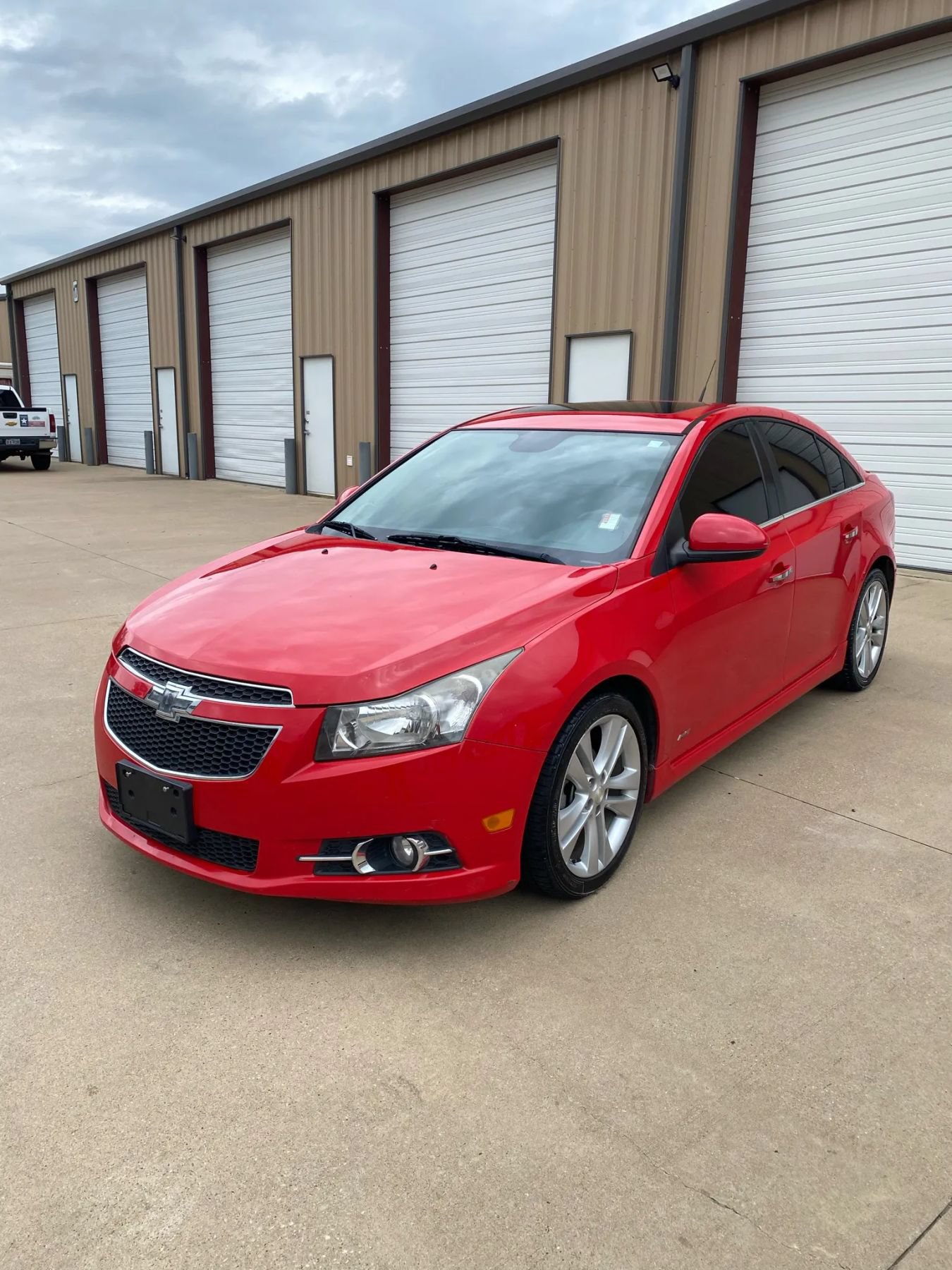 Used 2014 Chevrolet Cruze LTZ w/ RS Package FWD image 6