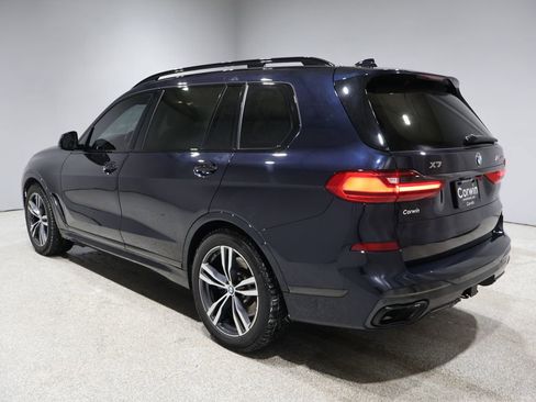 Used 2021 BMW X7 M50i image 4