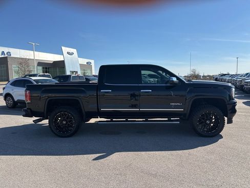 Used 2018 GMC Sierra 1500 Denali image 9