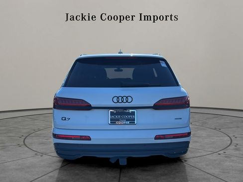 Used 2024 Audi Q7 3.0T Prestige image 4