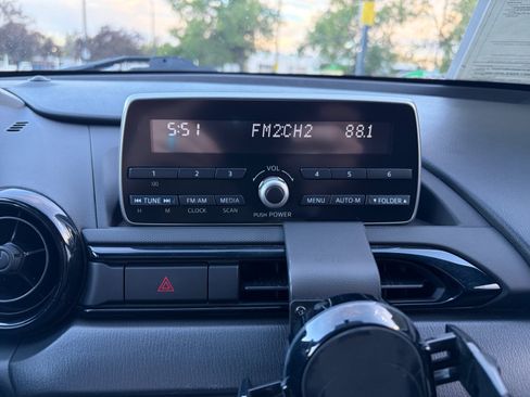 Used 2016 MAZDA MX-5 Miata Sport RWD image 12