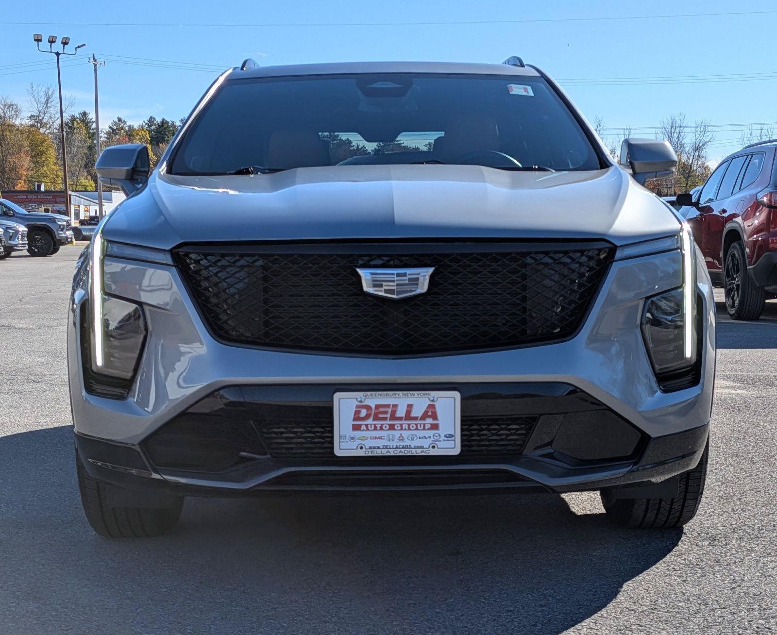 Used 2024 Cadillac XT4 Sport AWD/4WD image 2