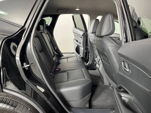 Certified 2025 Nissan Murano SV FWD image 44
