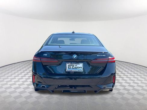 New 2027 BMW i5 eDrive40 w/ M Sport Package RWD image 5