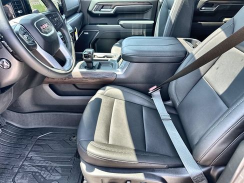 New 2026 GMC Sierra 1500 SLT RWD image 24