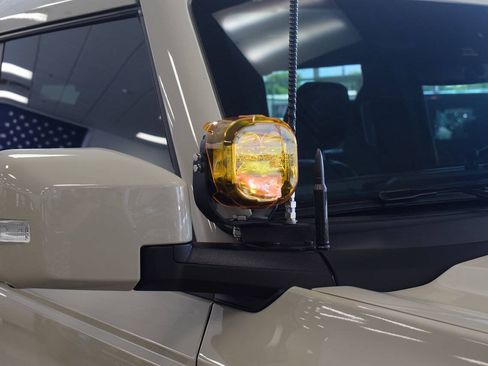 Used 2025 Ford Bronco Outer Banks AWD/4WD image 30