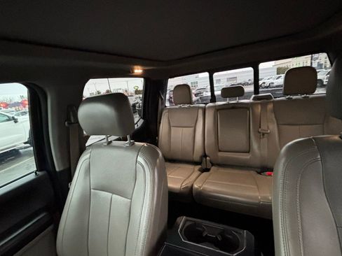 Used 2018 Ford F150 Lariat w/ Equipment Group 502A Luxury image 24