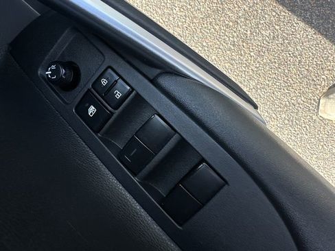 Used 2023 Toyota Corolla Cross LE image 20