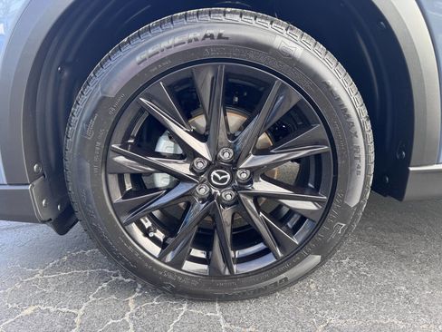 Used 2022 MAZDA CX-5 Carbon Edition image 13