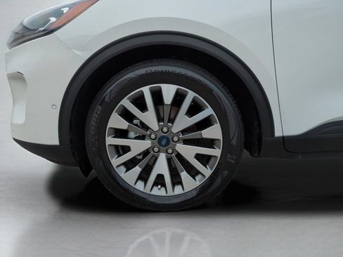 Used 2021 Ford Escape Titanium FWD image 28