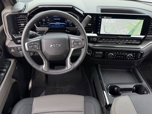 New 2026 Chevrolet Silverado 2500 ZR2 image 11