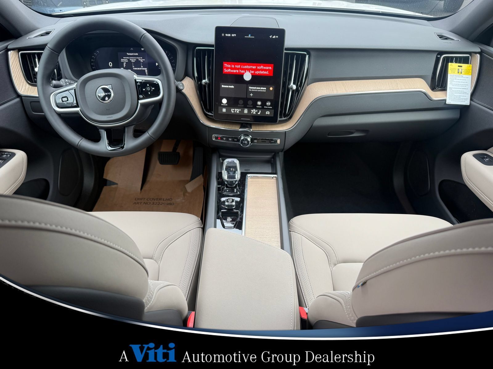 Used 2026 Volvo XC60 B5 Plus w/ Protection Package Premier AWD/4WD image 2