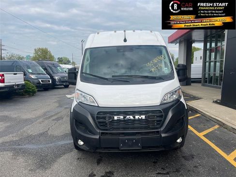 Used 2025 RAM ProMaster 3500 w/ Convenience Group image 2