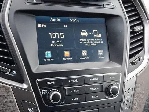 Used 2017 Hyundai Santa Fe Sport AWD/4WD image 16