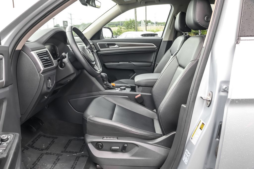 Used 2019 Volkswagen Atlas SEL AWD/4WD image 5