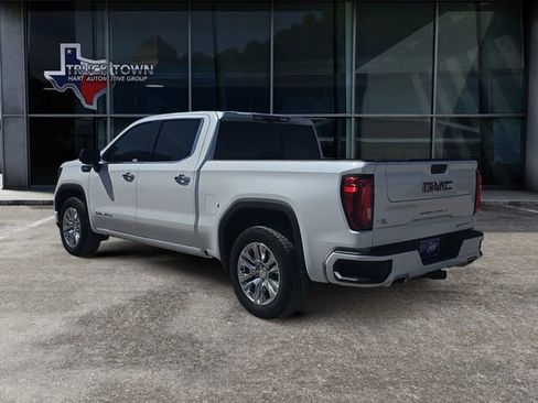 Used 2025 GMC Sierra 1500 Denali w/ Technology Package image 3