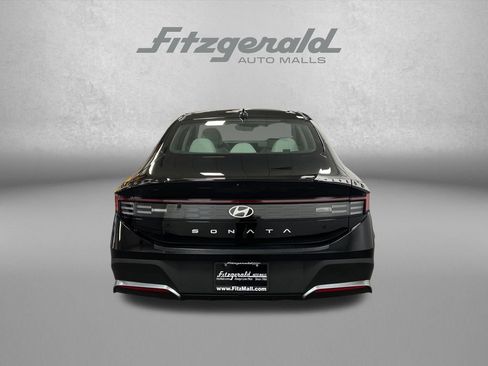 Used 2025 Hyundai Sonata SE FWD image 6