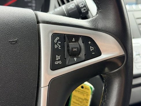 Used 2011 Chevrolet Equinox LT image 10