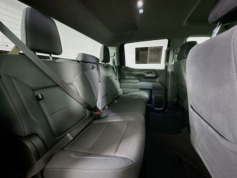 Used 2024 GMC Sierra 1500 Elevation image 11