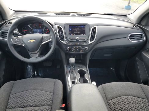 Used 2024 Chevrolet Equinox LT image 10