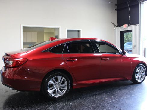 Used 2020 Honda Accord LX image 3