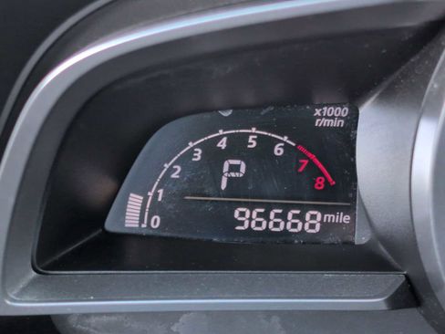 Used 2015 MAZDA MAZDA3 i Sport image 30