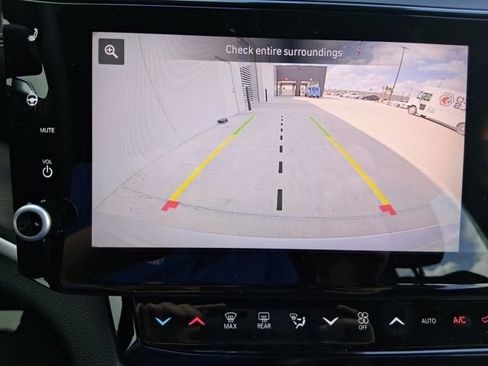 New 2026 Jeep Grand Cherokee Altitude RWD image 17