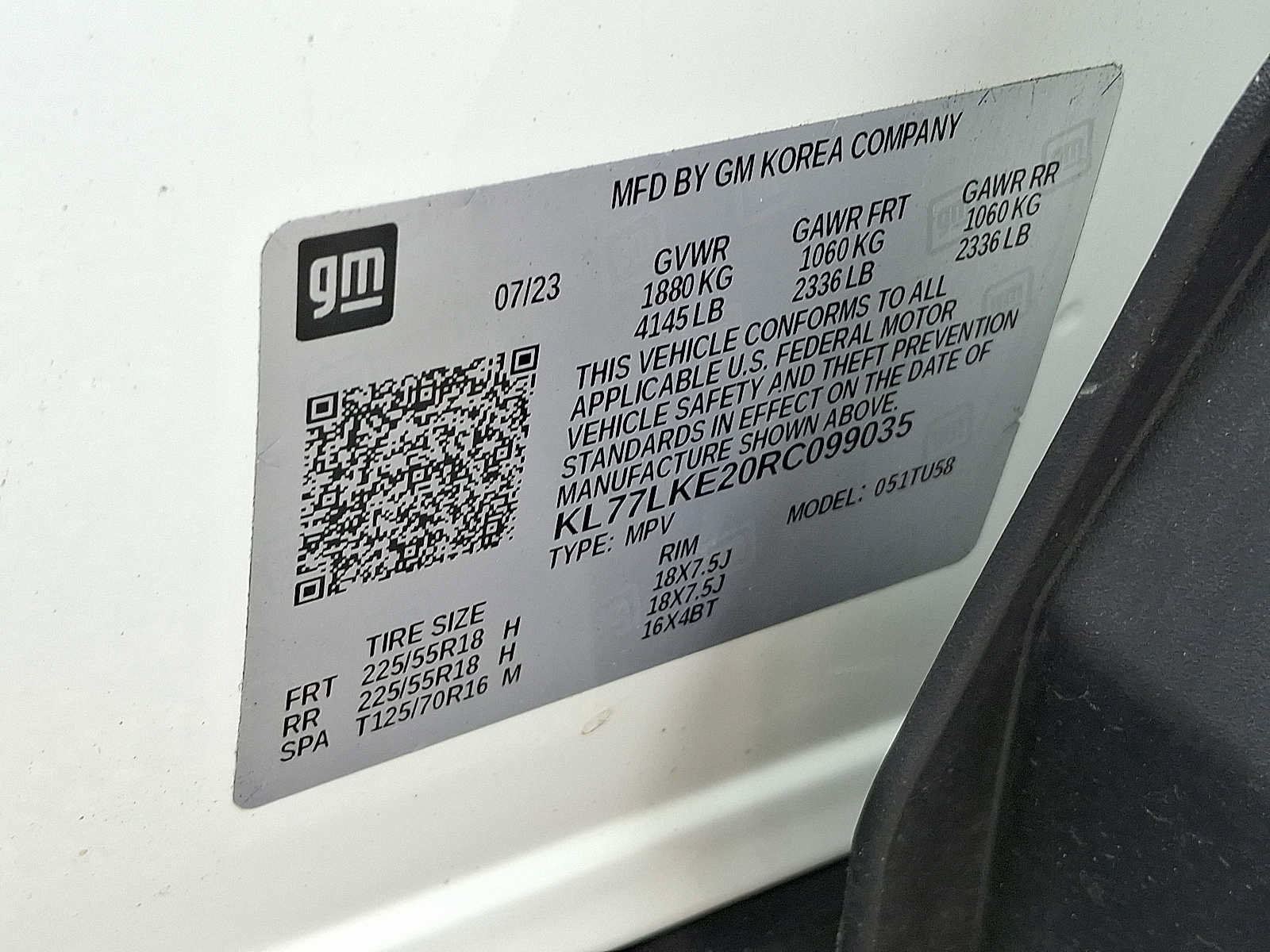 Used 2024 Chevrolet Trax ACTIV w/ Sunroof Package FWD image 26