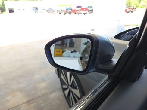 Used 2022 Nissan Altima 2.5 SV FWD image 36